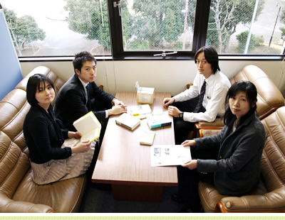 座談会の様子[1]