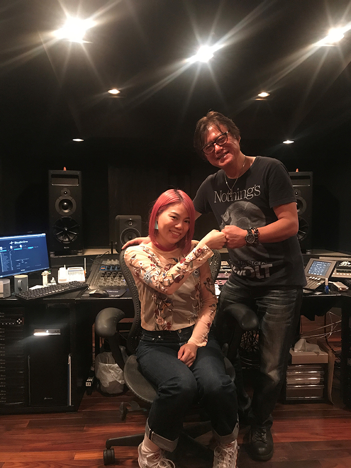 大ヒット作 ついに文庫化 僕はロボット越しの君に恋をする 河出書房新社